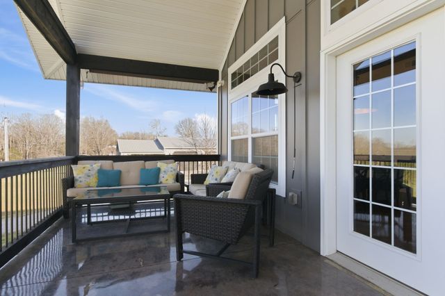 4041 Liverworth Rd, Southside, TN 37171