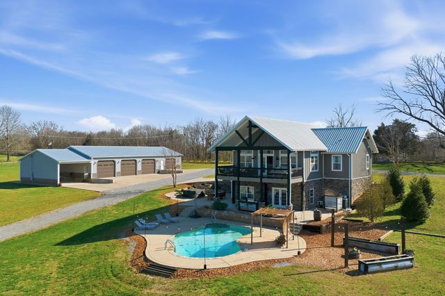 4041 Liverworth Rd, Southside, TN 37171