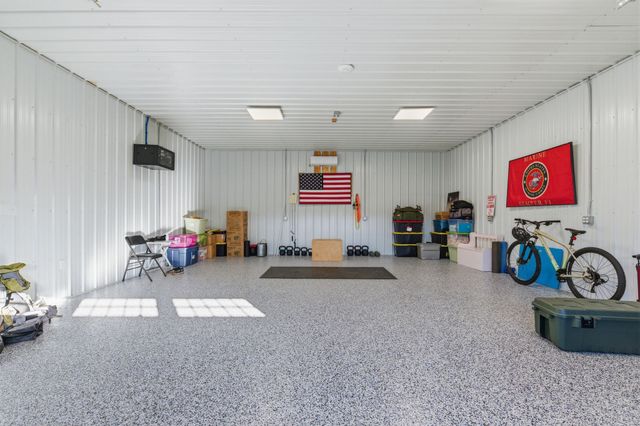 4041 Liverworth Rd, Southside, TN 37171