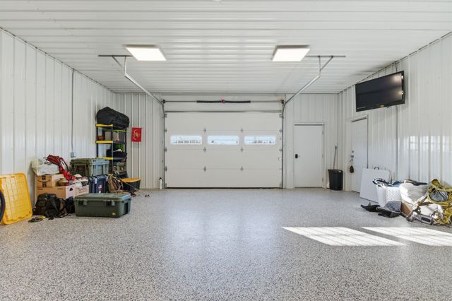 4041 Liverworth Rd, Southside, TN 37171