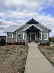 4041 Liverworth Rd, Southside, TN 37171