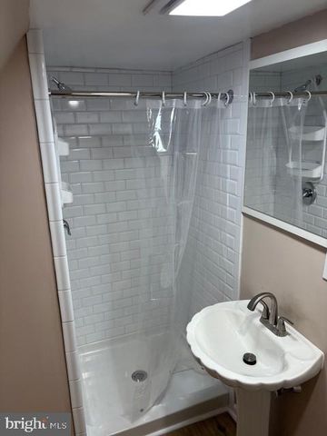 3203 WINTER ST, Philadelphia, PA 19104