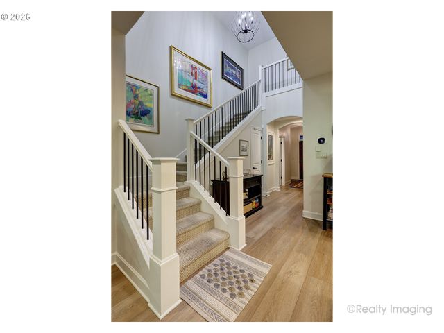 4403 OAKRIDGE Rd, Lake Oswego, OR 97035