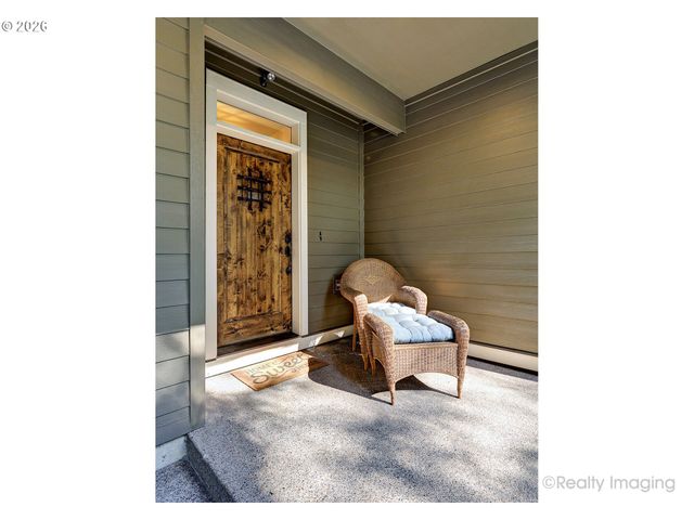 4403 OAKRIDGE Rd, Lake Oswego, OR 97035
