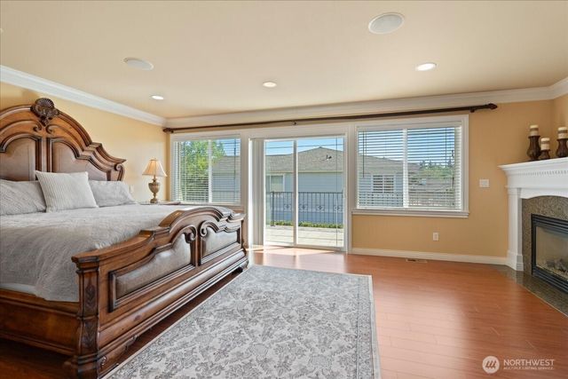 6216 25th Street NE, Tacoma, WA 98422