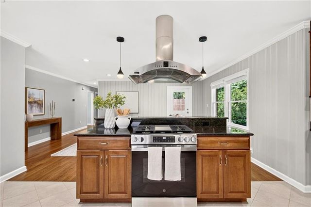 1355 Amanda Circle, Decatur, GA 30033