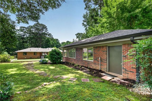 1355 Amanda Circle, Decatur, GA 30033