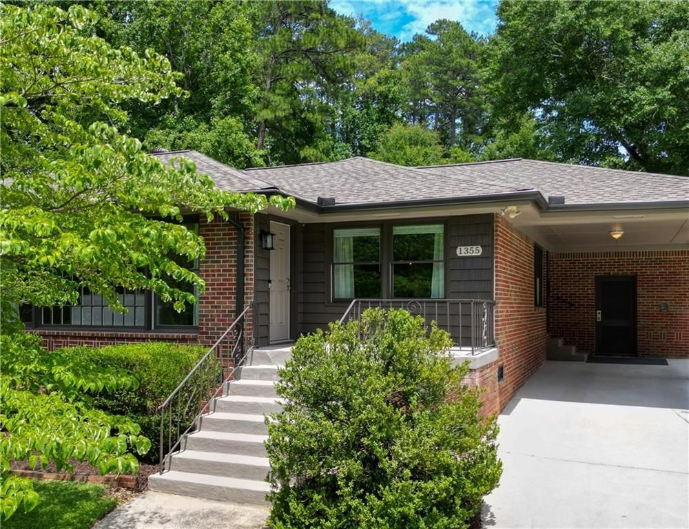 1355 Amanda Circle, Decatur, GA 30033