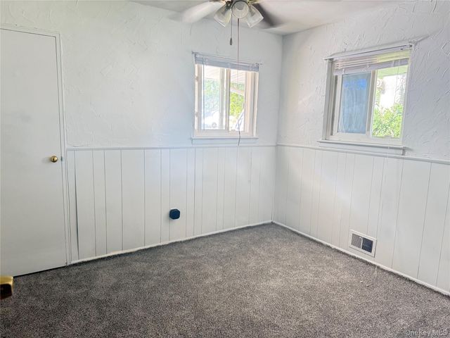 22 Newtown Avenue, Selden, NY 11784