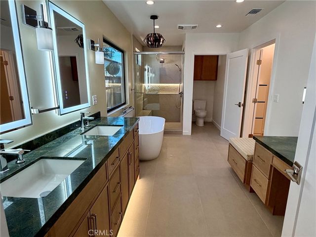 4643 Vantage Avenue, Valley Village, CA 91607