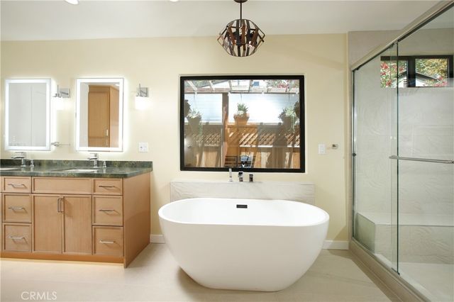 4643 Vantage Avenue, Valley Village, CA 91607