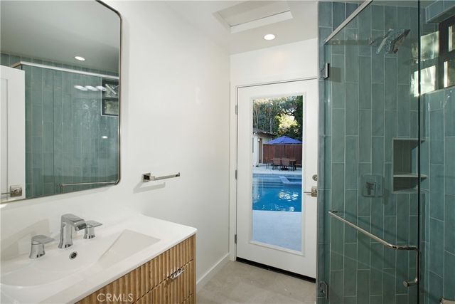 4643 Vantage Avenue, Valley Village, CA 91607