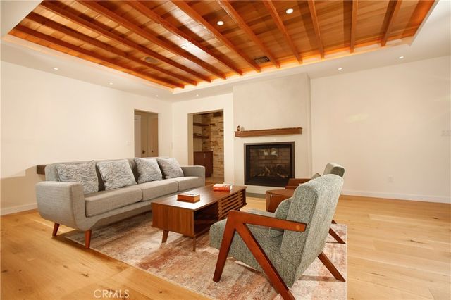 4643 Vantage Avenue, Valley Village, CA 91607