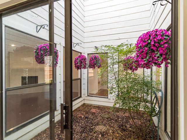 2006 Carriage Court, Richmond, TX 77406