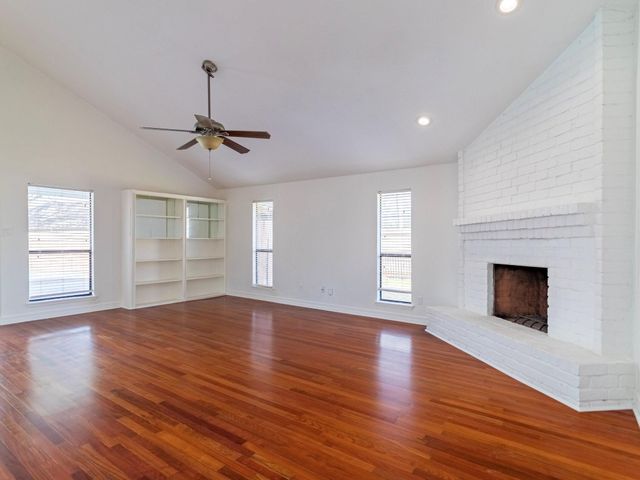 2006 Carriage Court, Richmond, TX 77406