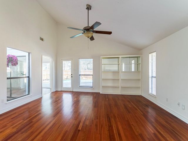 2006 Carriage Court, Richmond, TX 77406