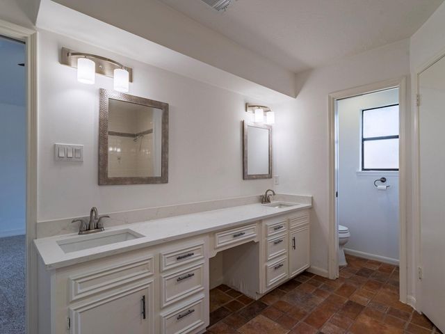 2006 Carriage Court, Richmond, TX 77406