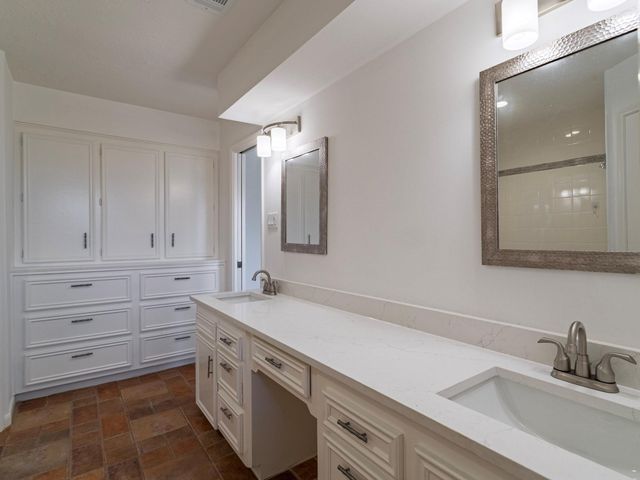 2006 Carriage Court, Richmond, TX 77406