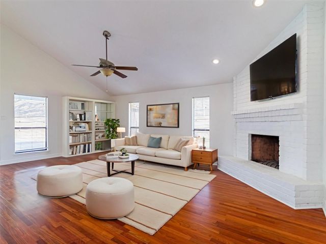 2006 Carriage Court, Richmond, TX 77406