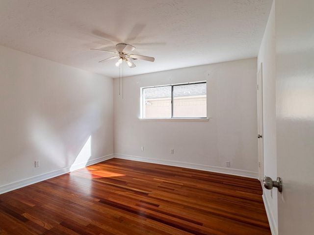 2006 Carriage Court, Richmond, TX 77406