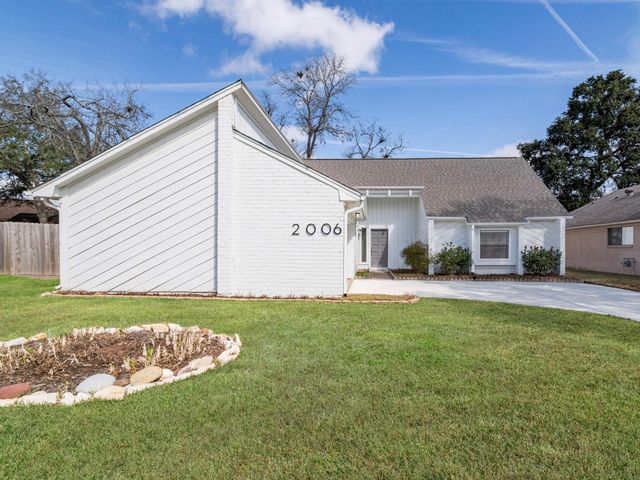 2006 Carriage Court, Richmond, TX 77406