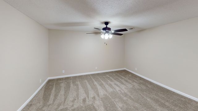 510 Hietts Ln Apt C, Clarksville, TN 37043
