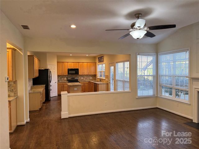 9530 Oswald Lane, Charlotte, NC 28277