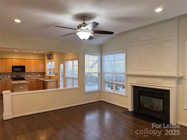 9530 Oswald Lane, Charlotte, NC 28277