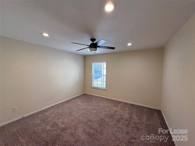 9530 Oswald Lane, Charlotte, NC 28277