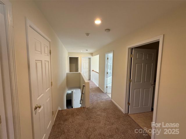 9530 Oswald Lane, Charlotte, NC 28277