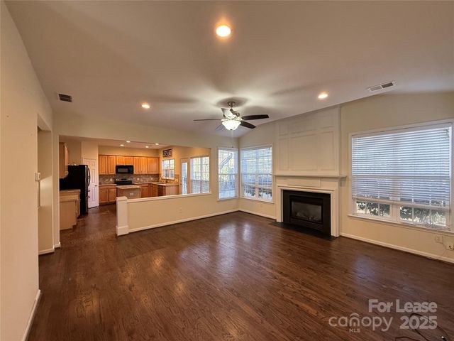 9530 Oswald Lane, Charlotte, NC 28277