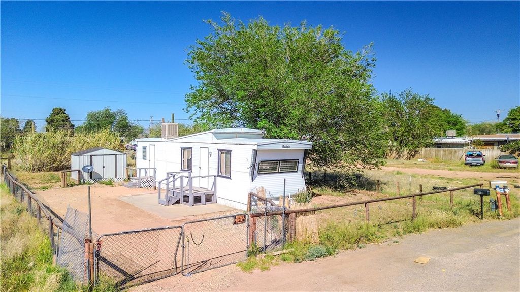 3521 E Devlin Avenue, Kingman, AZ 86409