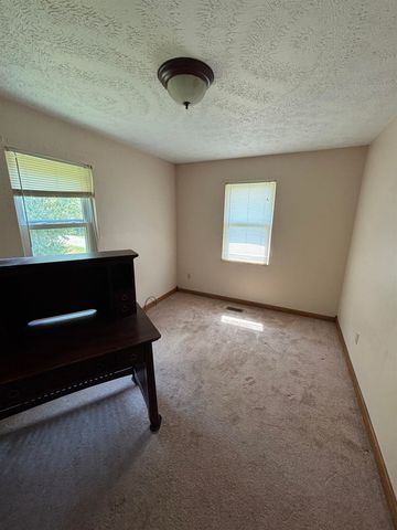 527 Lynn Road, Kenova, WV 25530
