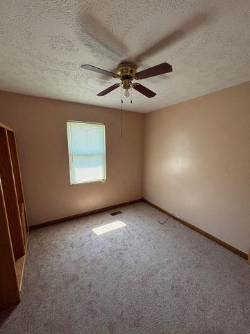 527 Lynn Road, Kenova, WV 25530