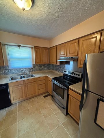527 Lynn Road, Kenova, WV 25530