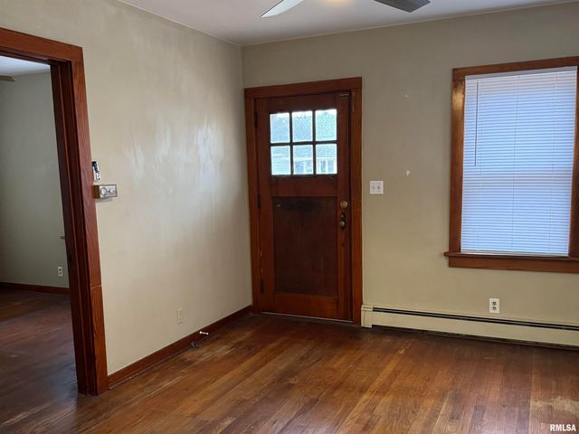 1639 33RD Street, Moline, IL 61265