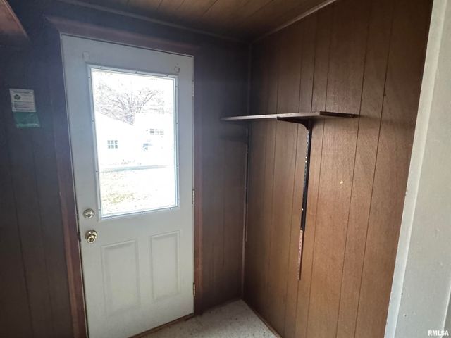 1639 33RD Street, Moline, IL 61265