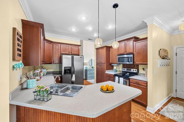 156 Springdale Road E, Rock Hill, SC 29730