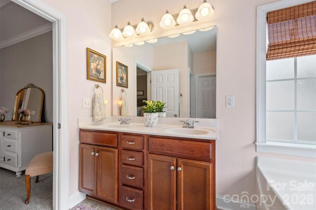 156 Springdale Road E, Rock Hill, SC 29730