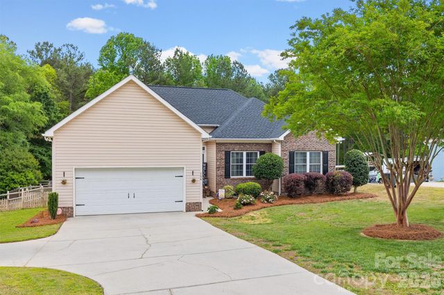 156 Springdale Road E, Rock Hill, SC 29730