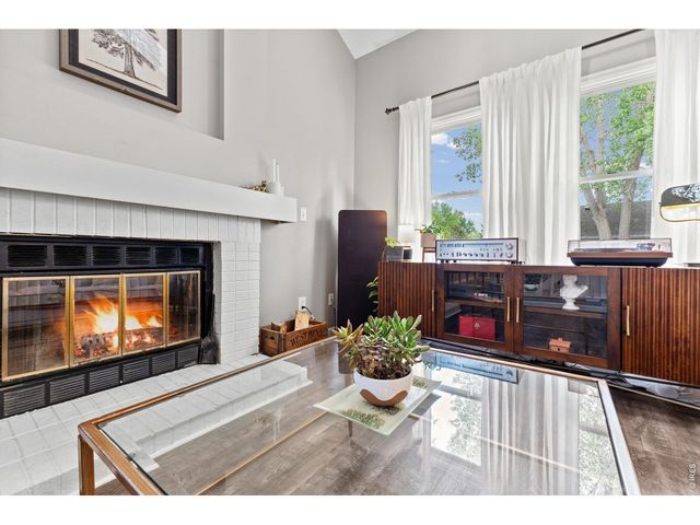 4112 Snow Ridge Cir, Fort Collins, CO 80526