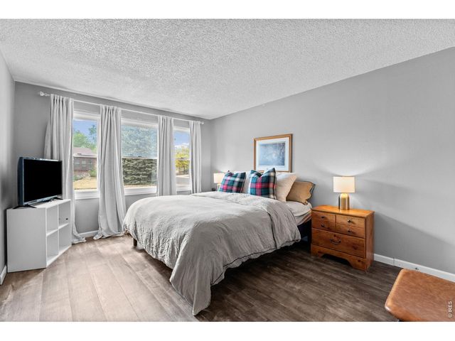4112 Snow Ridge Cir, Fort Collins, CO 80526