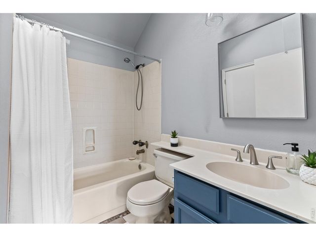4112 Snow Ridge Cir, Fort Collins, CO 80526