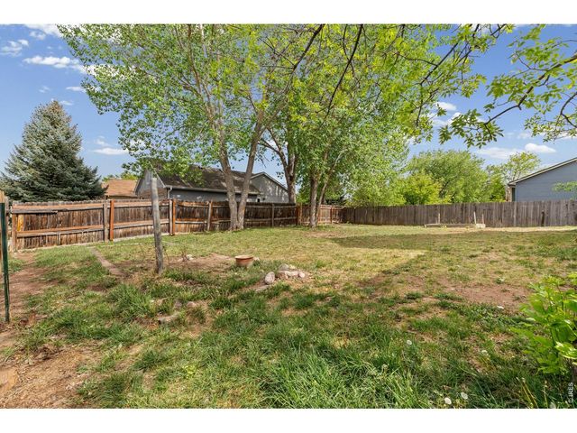 4112 Snow Ridge Cir, Fort Collins, CO 80526