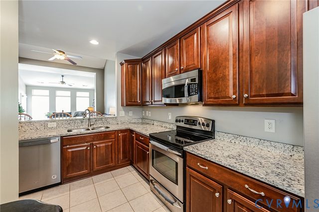 5919 Flowering Peach Ln, Providence Forge, VA 23140