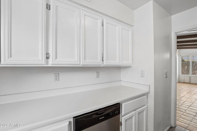 4434 E HUBBELL Street 22, Phoenix, AZ 85008