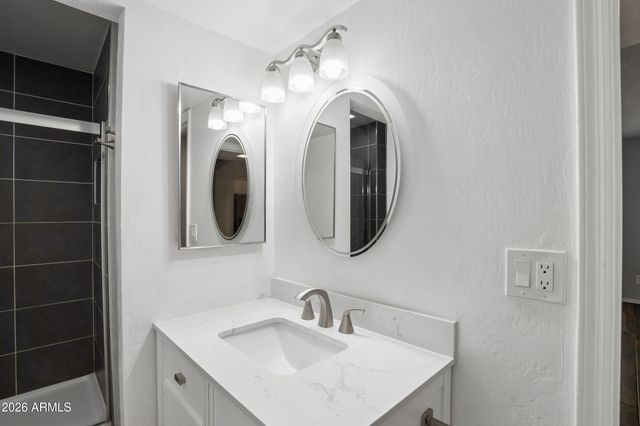 4434 E HUBBELL Street 22, Phoenix, AZ 85008