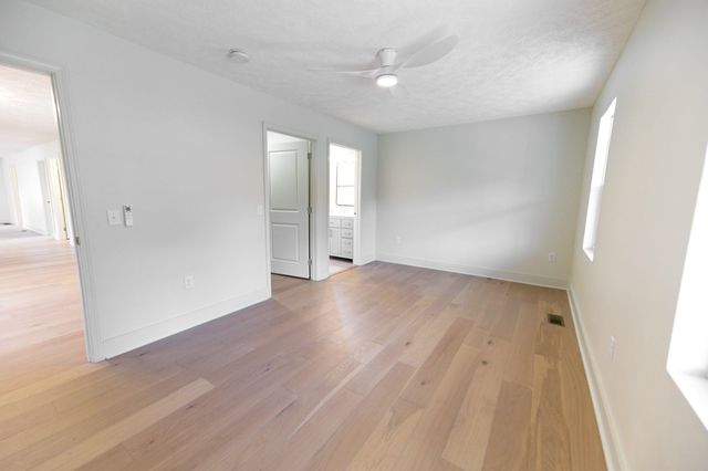 414 8th Avenue, Huntington, WV 25701