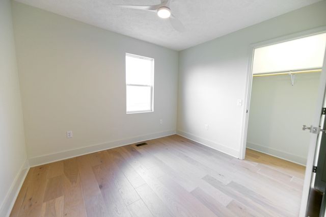 414 8th Avenue, Huntington, WV 25701