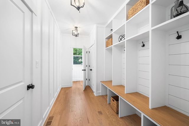 1813 YOST RD, Blue Bell, PA 19422